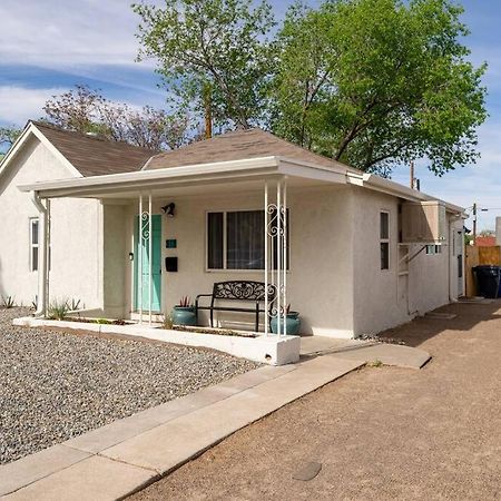 House With Great Beds, Full Kitchen, Fenced Yard Villa Albuquerque Exterior photo